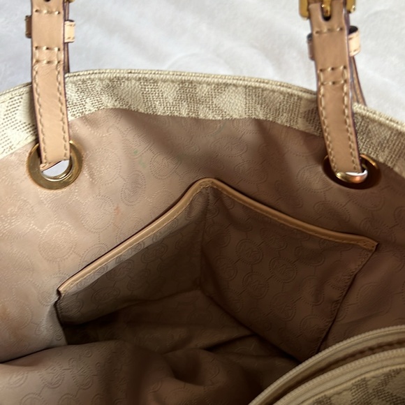 Michael Kors - Picture 7 of 10